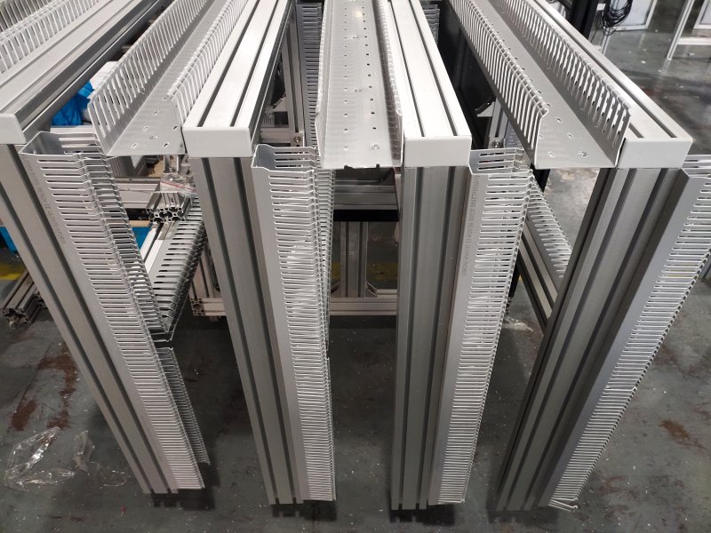 鋁型材走線架